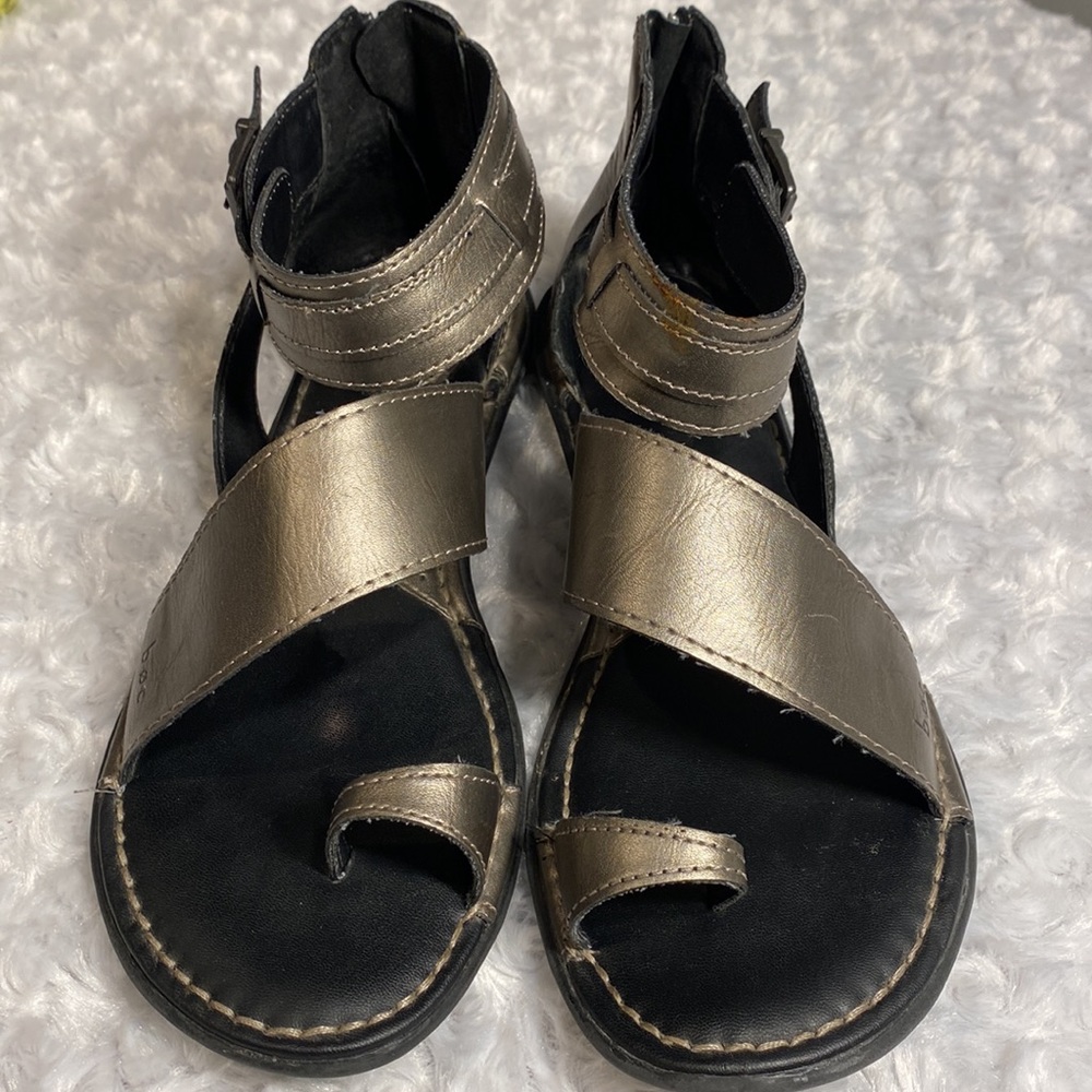 boc Metallic gladiator sandals size 9 wide straps - Picture 2 of 9